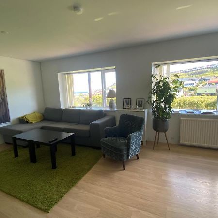 Hyggelig Lejlighed Ved Aen - Flot Udsigt Torshavn Luaran gambar